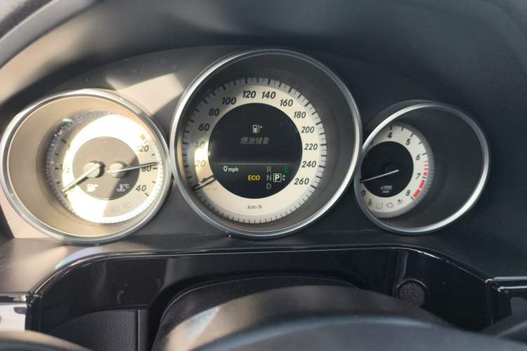 Used Mercedes-Benz E-Class 2014 Restyled E 260 L Sport Edition Instrument Cluster