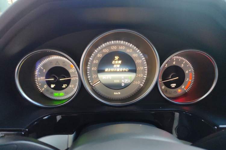 Used Mercedes-Benz E-Class 2014 E 260 L Sport Edition Instrument Cluster
