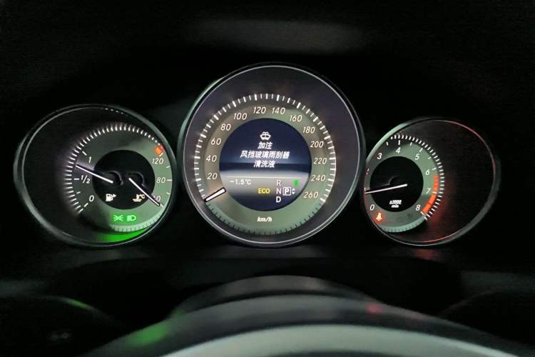 Used Mercedes-Benz E-Class 2014 E 200 Coupe Instrument Cluster