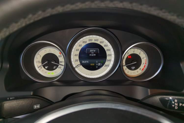 Used Mercedes-Benz E-Class 2014 E 260 Coupe Instrument Cluster