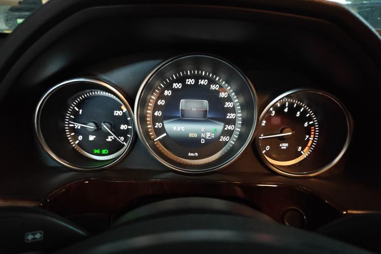 Used Mercedes-Benz E-Class 2014 E 260 L Instrument Cluster