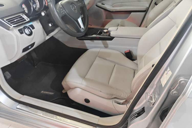Used Mercedes-Benz E-Class 2014 E 260 L Sport Edition Left Front Seat