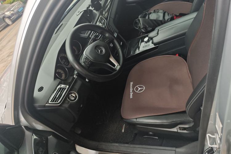 Used Mercedes-Benz E-Class 2014 Restyled E 260 L Sport Edition Left Front Seat