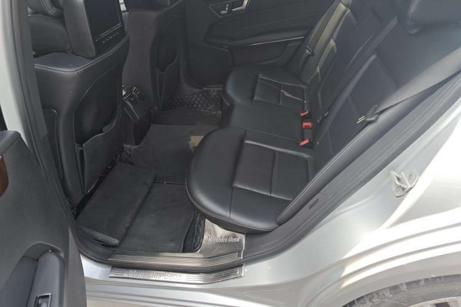 Used Mercedes-Benz E-Class 2014 E 260 L Left Rear Seat