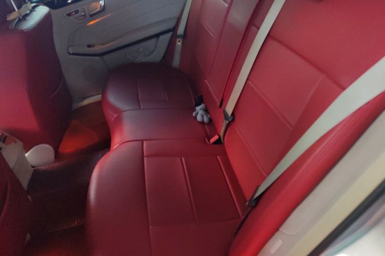 Used Mercedes-Benz E-Class 2014 E 260 L Sport Edition Left Rear Seat