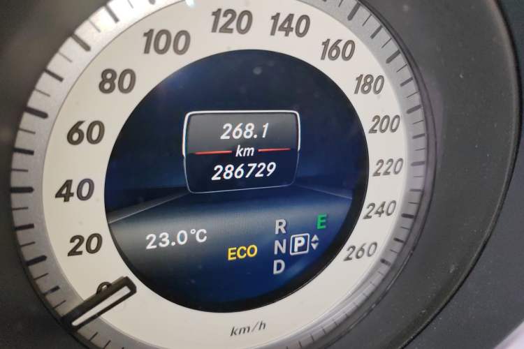 Used Mercedes-Benz E-Class 2014 Restyled E 260 L Sport Edition Odometer Close Up