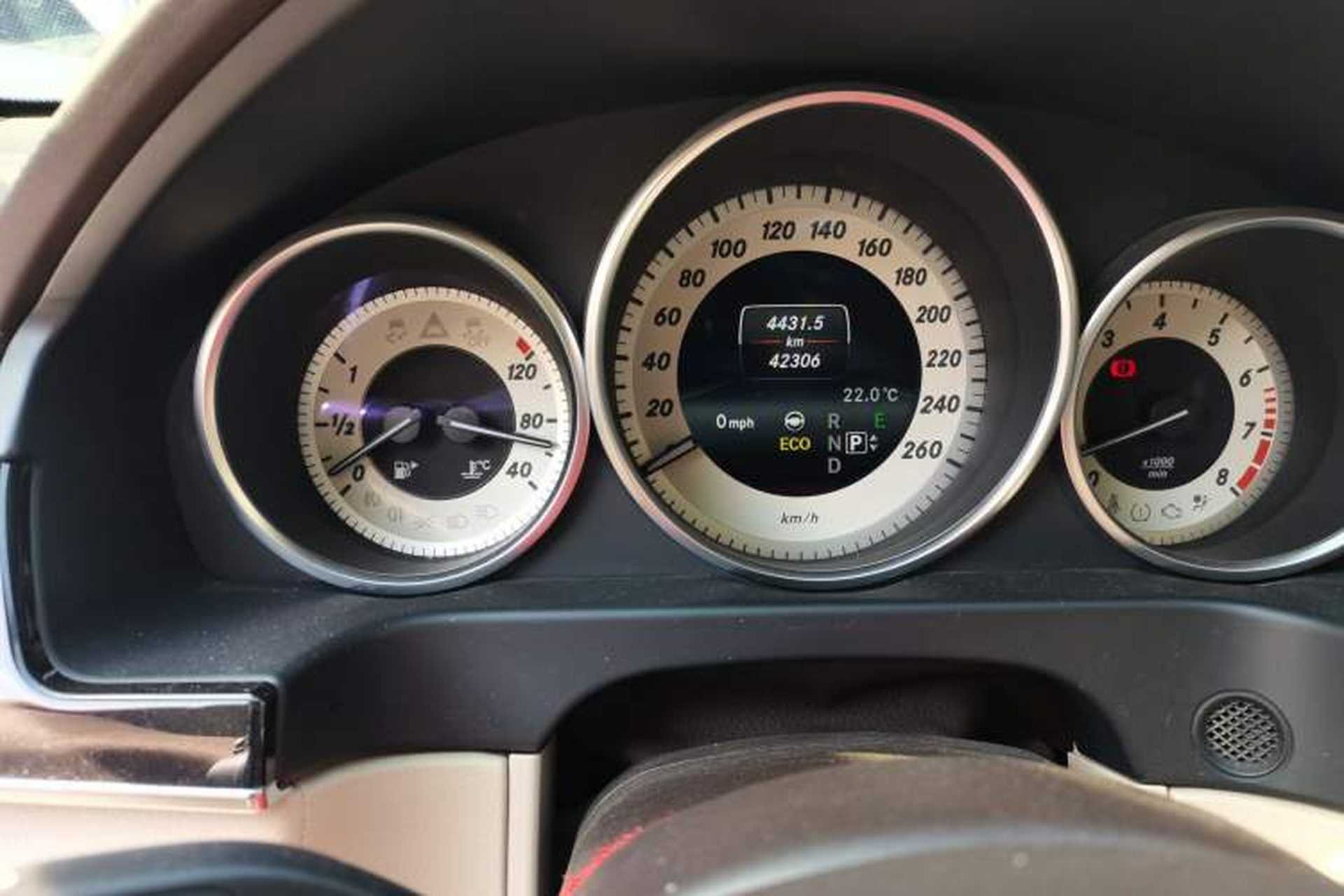 Used Mercedes-Benz E-Class 2014 Restyled E 400 L Sport Luxury Edition Odometer Close Up