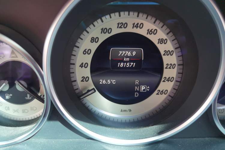 Used Mercedes-Benz E-Class 2014 Restyled E 260 L Sport Edition Odometer Close Up