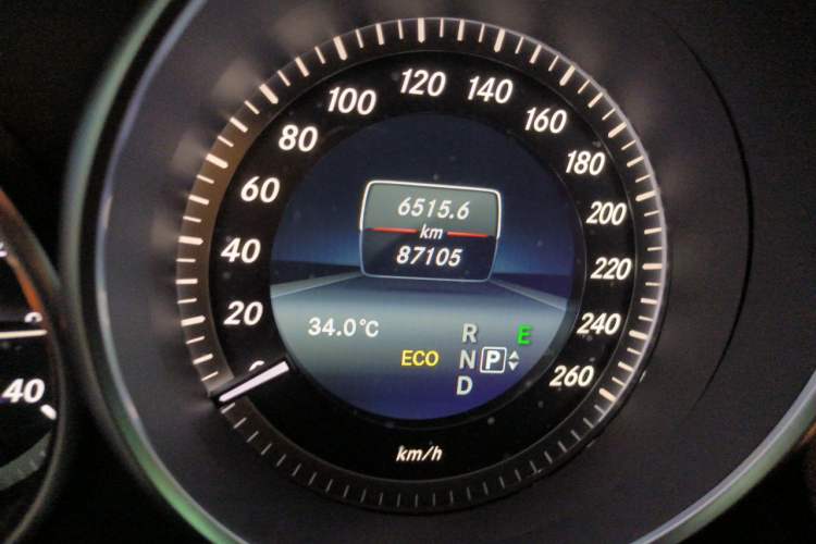 Used Mercedes-Benz E-Class 2014 E 260 L Luxury Model Odometer Close Up