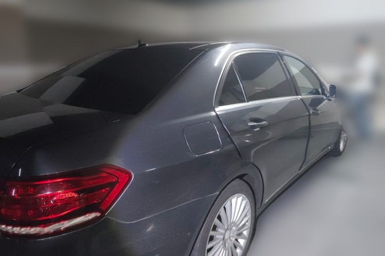 Used Mercedes-Benz E-Class 2014 E 260 L Rear Right 45 Deg