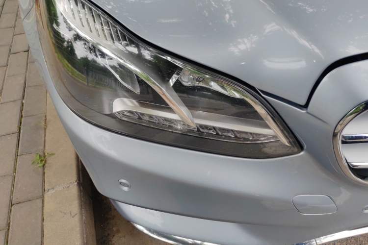 Used Mercedes-Benz E-Class 2014 Restyled E 260 L Sport Edition Right Front Headlight