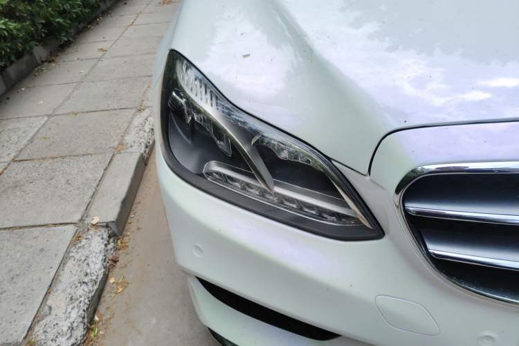 Used Mercedes-Benz E-Class 2014 Restyled E 260 L Sport Edition Right Front Headlight