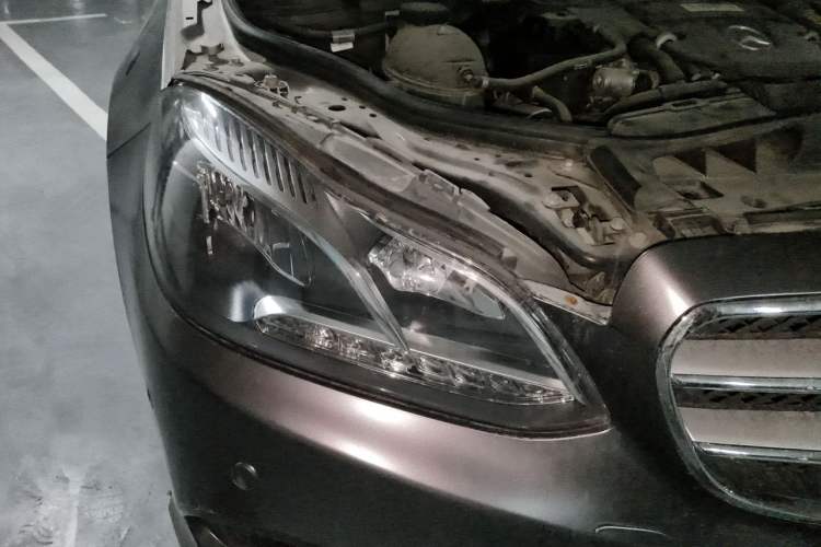 Used Mercedes-Benz E-Class 2014 Restyled E 260 L Sport Edition Right Front Headlight