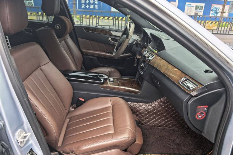 Used Mercedes-Benz E-Class 2014 E 260 L Luxury Model Right Front Seat