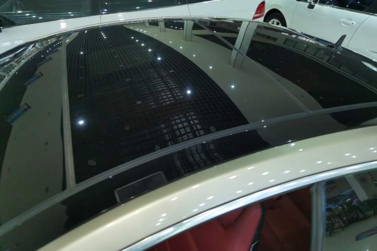 Used Mercedes-Benz E-Class 2014 E 260 Coupe Roof