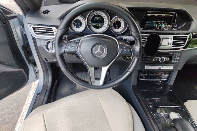 Used Mercedes-Benz E-Class 2014 Restyled E 260 L Sport Edition Steering Wheel