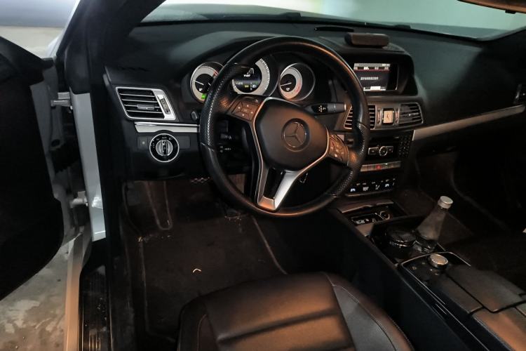 Used Mercedes-Benz E-Class 2014 E 200 Coupe Steering Wheel