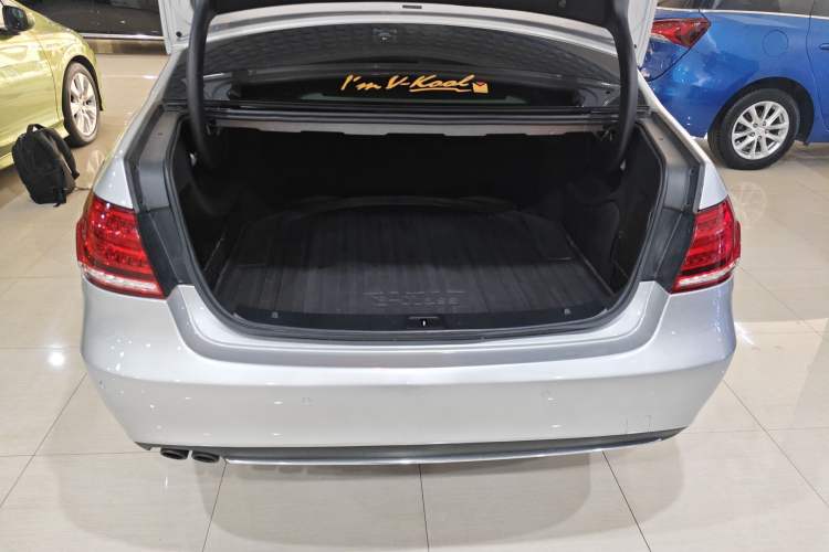 Used Mercedes-Benz E-Class 2014 E 260 L Sport Edition Trunk