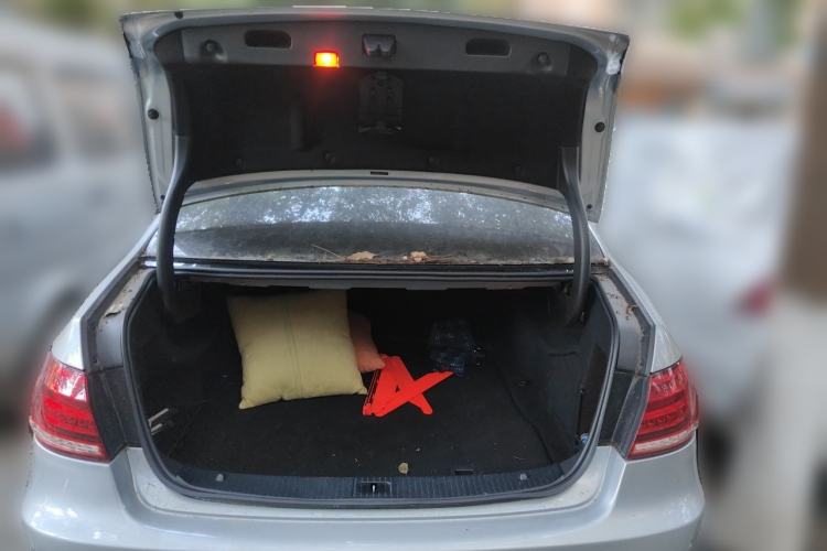 Used Mercedes-Benz E-Class 2014 Restyled E 260 L Sport Edition Trunk