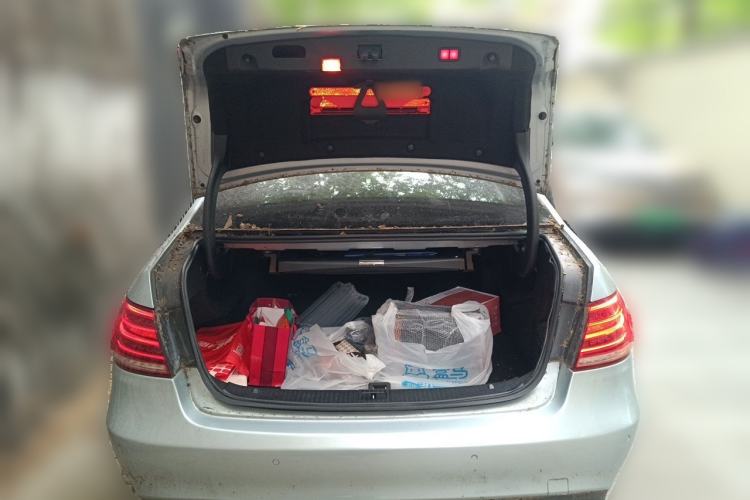 Used Mercedes-Benz E-Class 2014 E 300 L Trunk