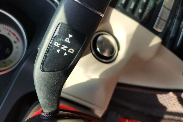 Used Mercedes-Benz E-Class 2014 Restyled E 400 L Sport Luxury Edition Vehicle Key