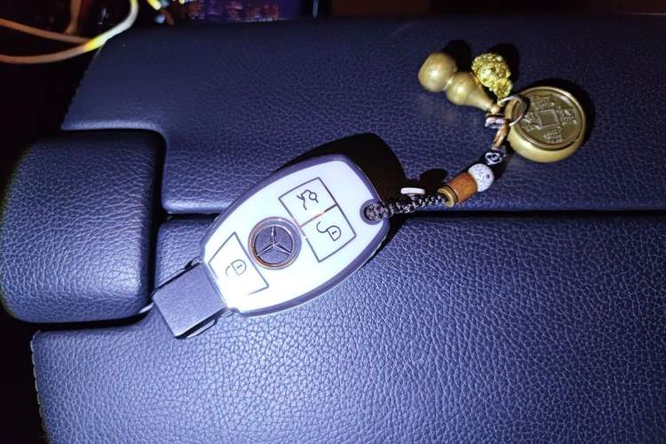 Used Mercedes-Benz E-Class 2014 Revised E 260 L Sport Luxury Edition Vehicle Key
