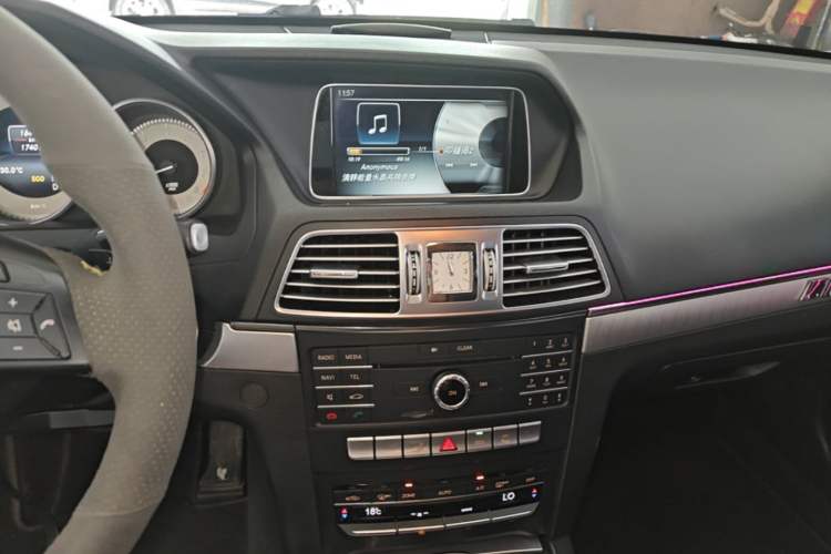 Used Mercedes-Benz E-Class 2014 E 260 Coupe Audio And AC Panel