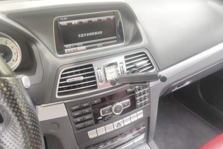 Used Mercedes-Benz E-Class 2014 E 260 Coupe Audio And AC Panel