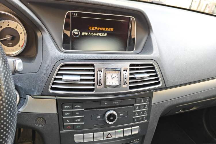 Used Mercedes-Benz E-Class 2014 E 200 Coupe Audio And AC Panel