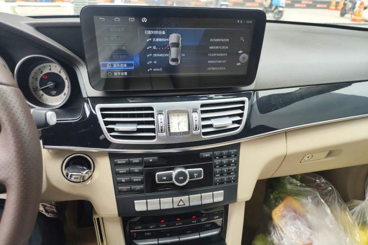 Used Mercedes-Benz E-Class 2014 E 260 L Sport Edition Audio And AC Panel