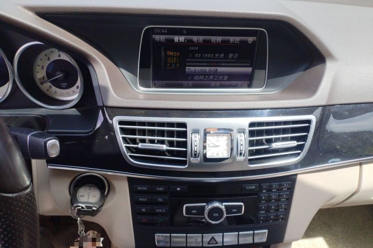 Used Mercedes-Benz E-Class 2014 Restyled E 300 L Sport Edition Audio And AC Panel