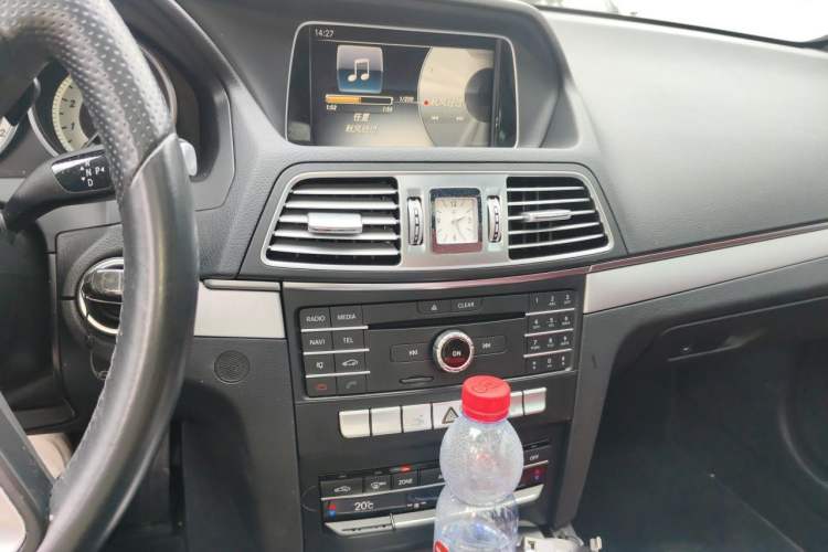 Used Mercedes-Benz E-Class 2014 E 200 Coupe Audio And AC Panel