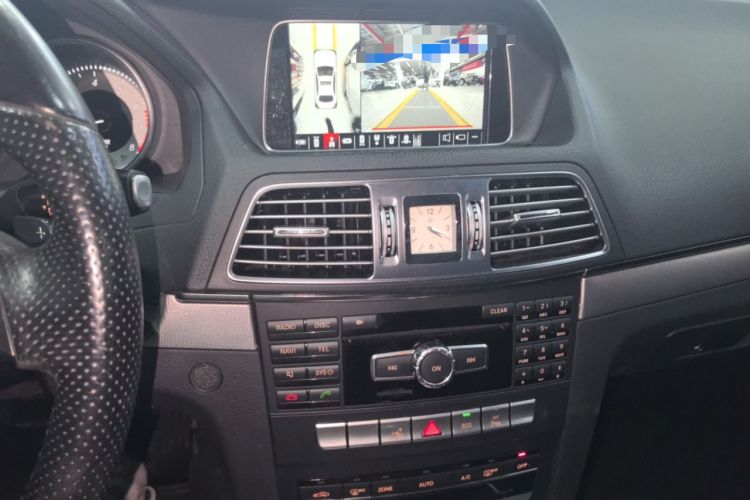 Used Mercedes-Benz E-Class 2014 E 260 Coupe Audio And AC Panel