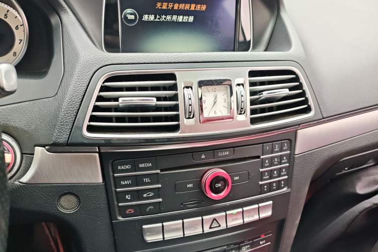 Used Mercedes-Benz E-Class 2014 E 200 Coupe Audio And AC Panel