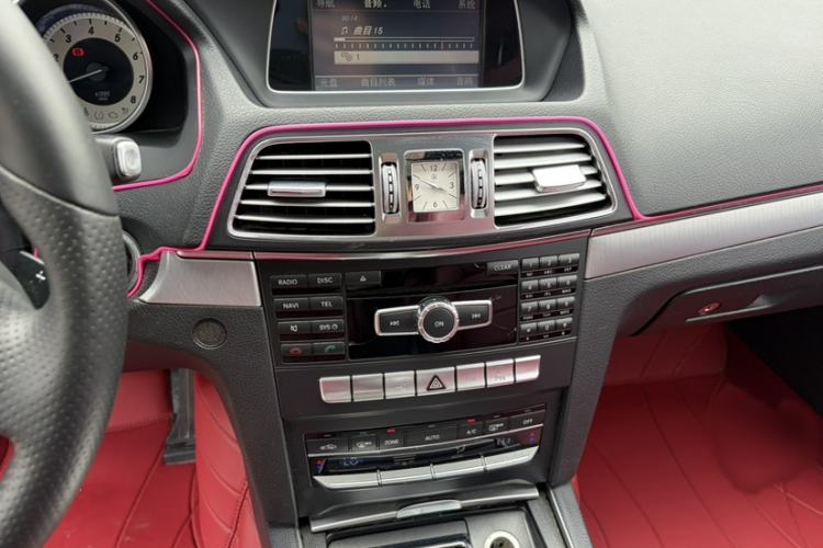 Used Mercedes-Benz E-Class 2014 E 200 Coupe Audio And AC Panel
