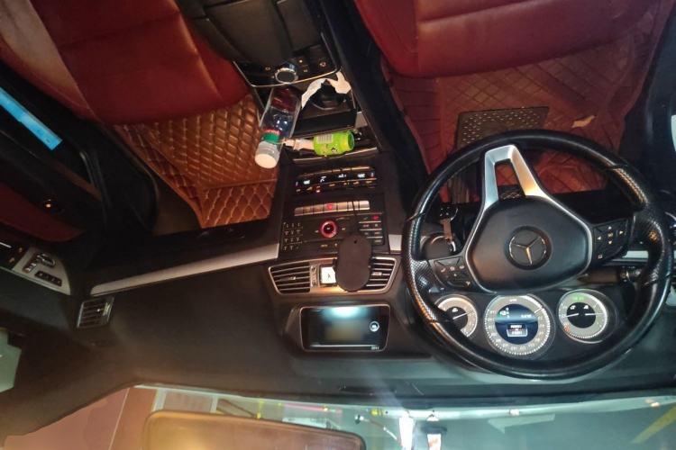 Used Mercedes-Benz E-Class 2014 E 200 Coupe Center Console
