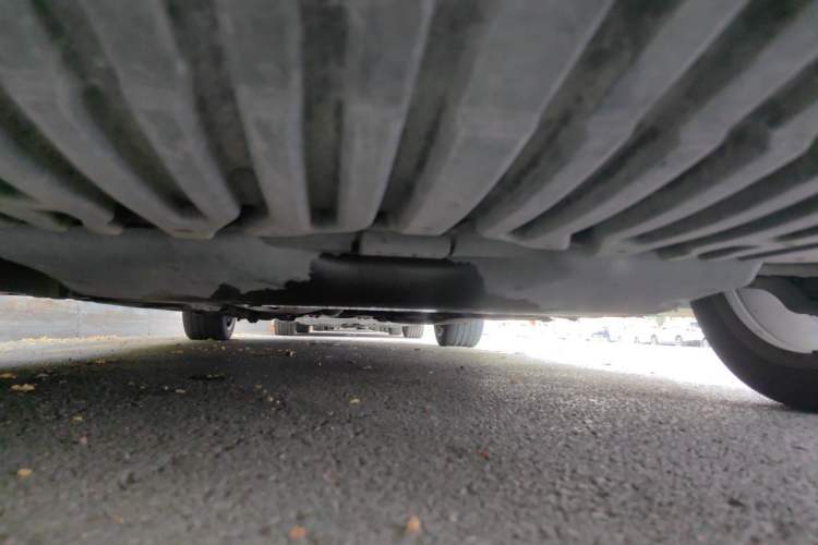 Used Mercedes-Benz E-Class 2014 Restyled E 260 L Sport Edition Chassis Front