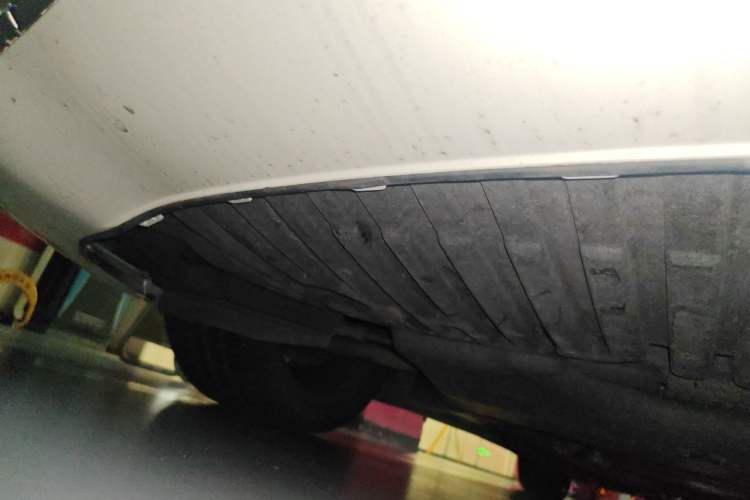 Used Mercedes-Benz E-Class 2014 E 200 Coupe Chassis Front Left