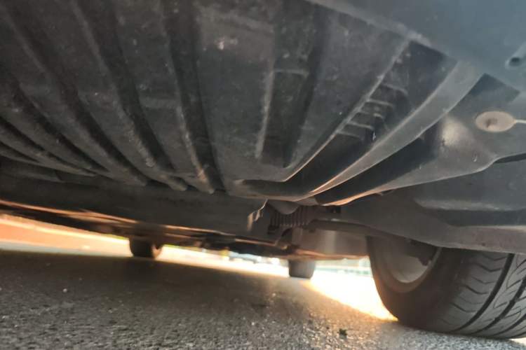 Used Mercedes-Benz E-Class 2014 E 260 L Chassis Front Left