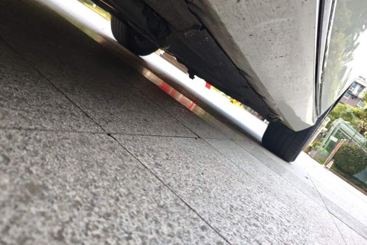 Used Mercedes-Benz E-Class 2014 E 260 L Chassis Front Left