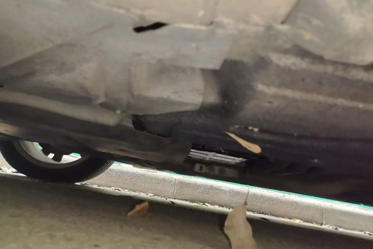 Used Mercedes-Benz E-Class 2014 Restyled E 260 L Sport Edition Chassis Front Left