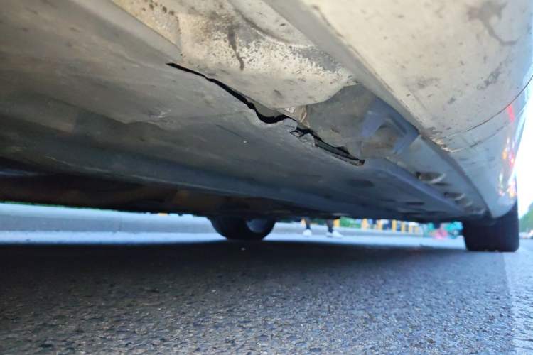 Used Mercedes-Benz E-Class 2014 E 200 Coupe Chassis Front Left