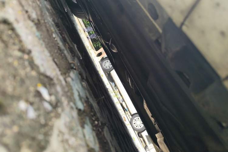 Used Mercedes-Benz E-Class 2014 E 200 Coupe Chassis Front Right