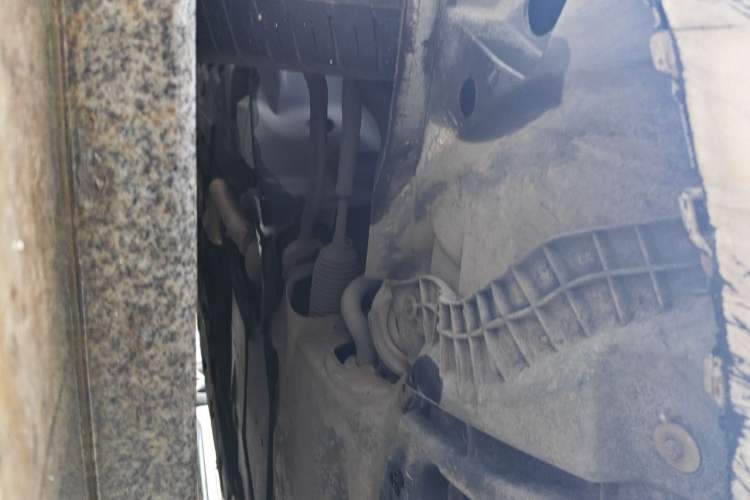 Used Mercedes-Benz E-Class 2014 E 260 L Sport Edition Chassis Front Right