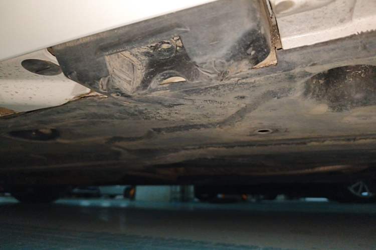 Used Mercedes-Benz E-Class 2014 E 200 Coupe Chassis Rear Left