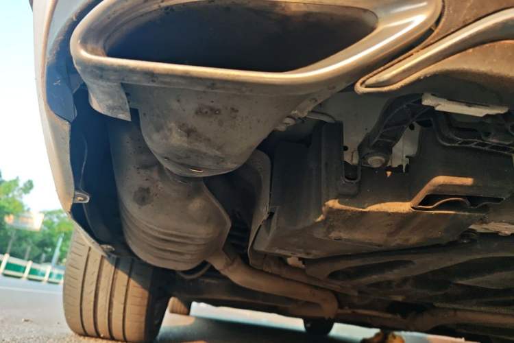 Used Mercedes-Benz E-Class 2014 E 260 L Chassis Rear Left