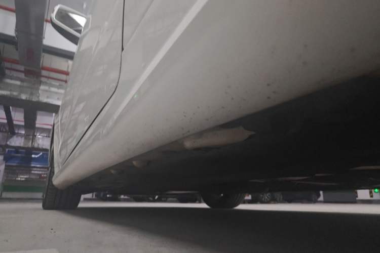 Used Mercedes-Benz E-Class 2014 E 200 Coupe Chassis Rear Left