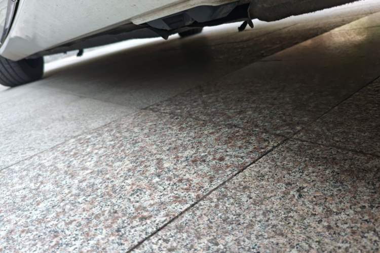 Used Mercedes-Benz E-Class 2014 E 260 L Chassis Rear Left