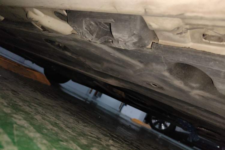 Used Mercedes-Benz E-Class 2014 E 200 Coupe Chassis Rear Left