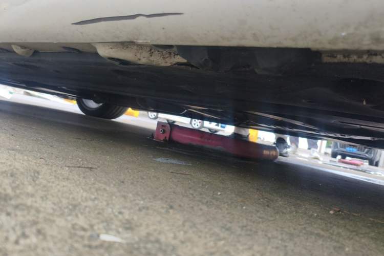Used Mercedes-Benz E-Class 2014 E 200 Coupe Chassis Rear Left